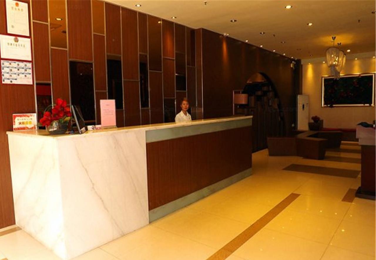 V8 Hotel Xilang Subway Branch Guangzhou Exterior photo